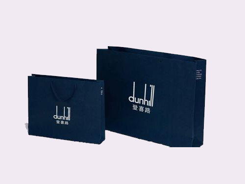 服飾包裝設(shè)計